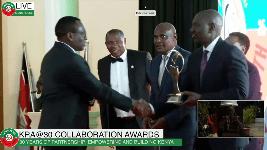 Kisii University Receives Best University Tax Club Award by H.E. President William Ruto, PhD